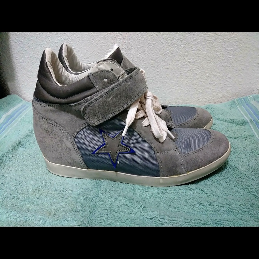Steve Madden Cute Gray High Tops - Picture 4 of 8